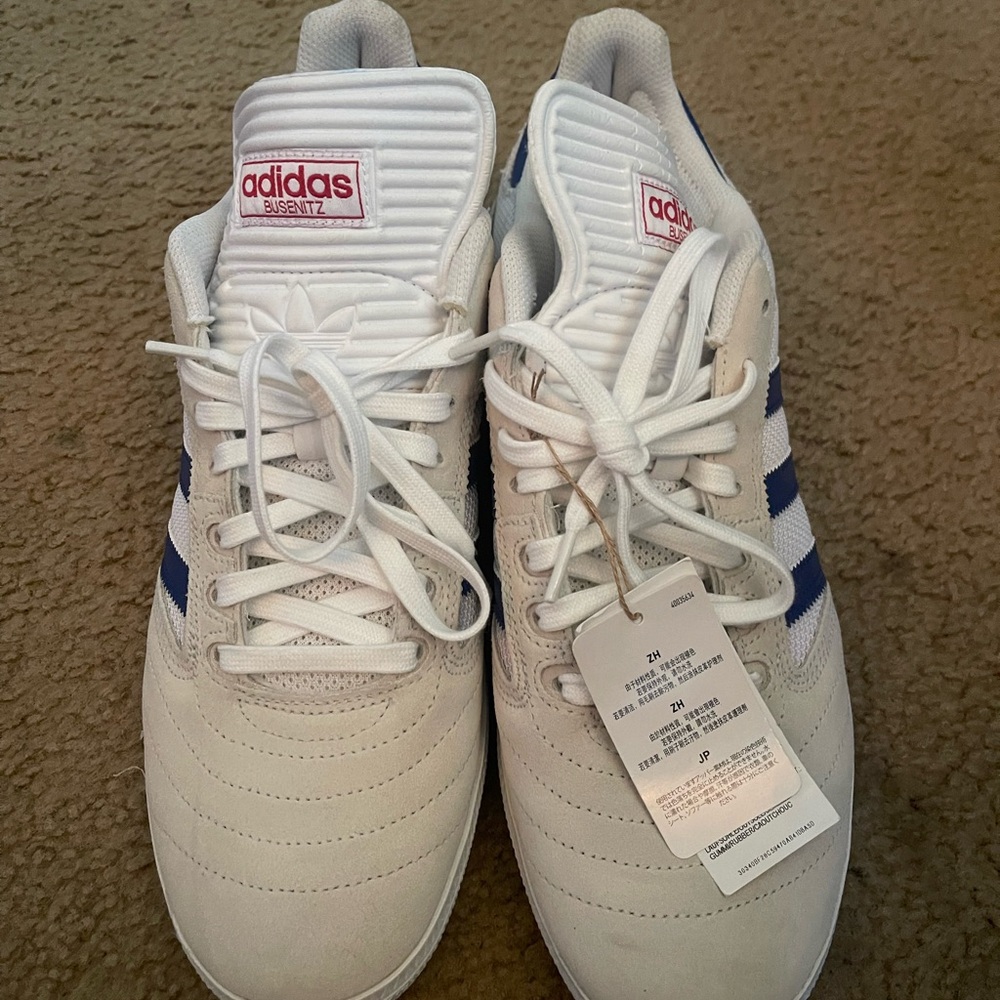 Adidas Men's Buzenitz Size 13
